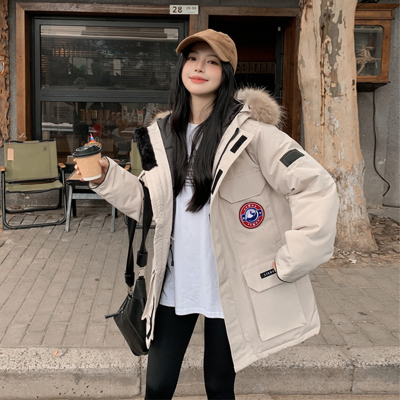 2025新款户外派克服工装羽绒服女大码加厚男女同款外套莉尔大鹅