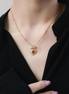 一枝橘宝石之心红爱心复古项链轻奢小众红玛瑙吊坠颈链通勤锁骨链