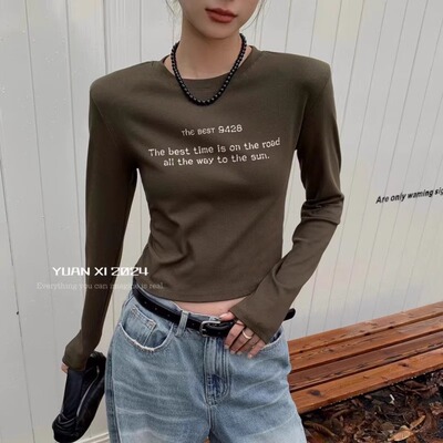 YUAN XI元熙8057-1春新款垫肩字母印花长袖T恤女修身显瘦短款上衣