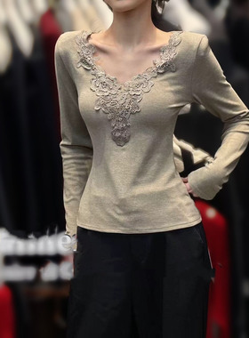 BAI NI ER662秋冬新款磨毛蕾丝V领长袖T恤女修身显瘦上衣打底衫