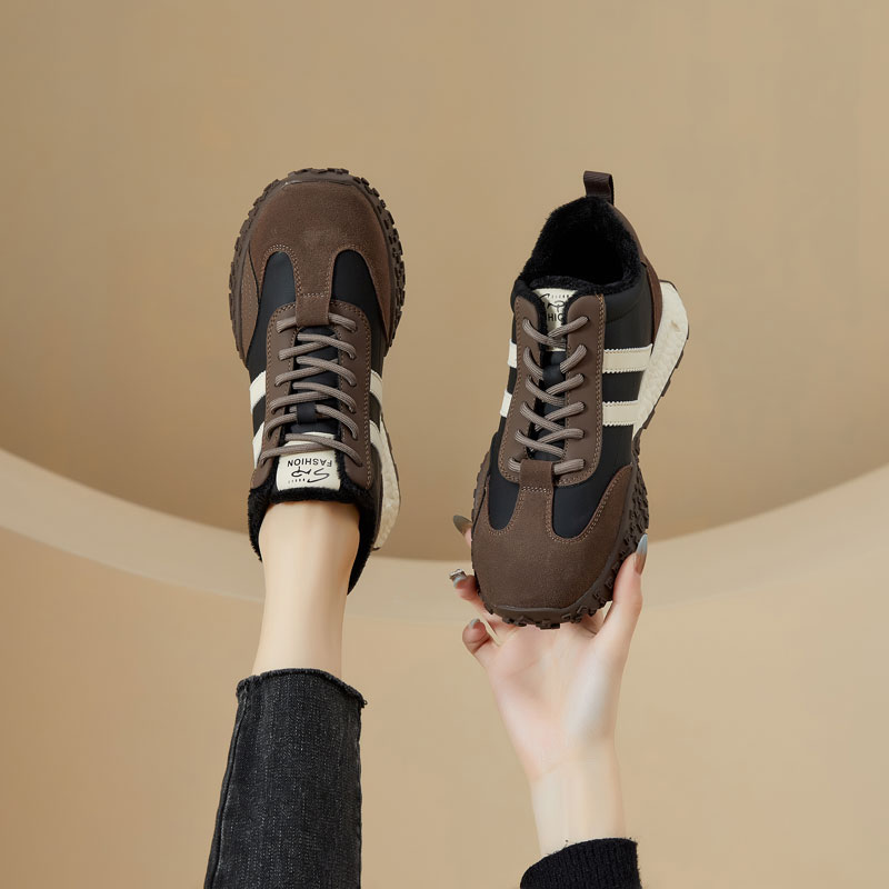 K602 德训鞋2025新款真皮运动百搭棉鞋冬季休闲保暖加绒大码女鞋