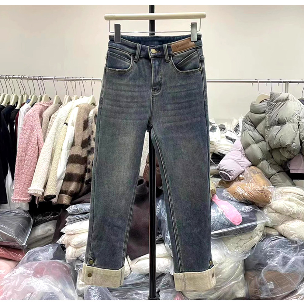 欧货高腰加绒牛仔裤女2023冬新款翻边个子修身显瘦直筒烟管裤小子