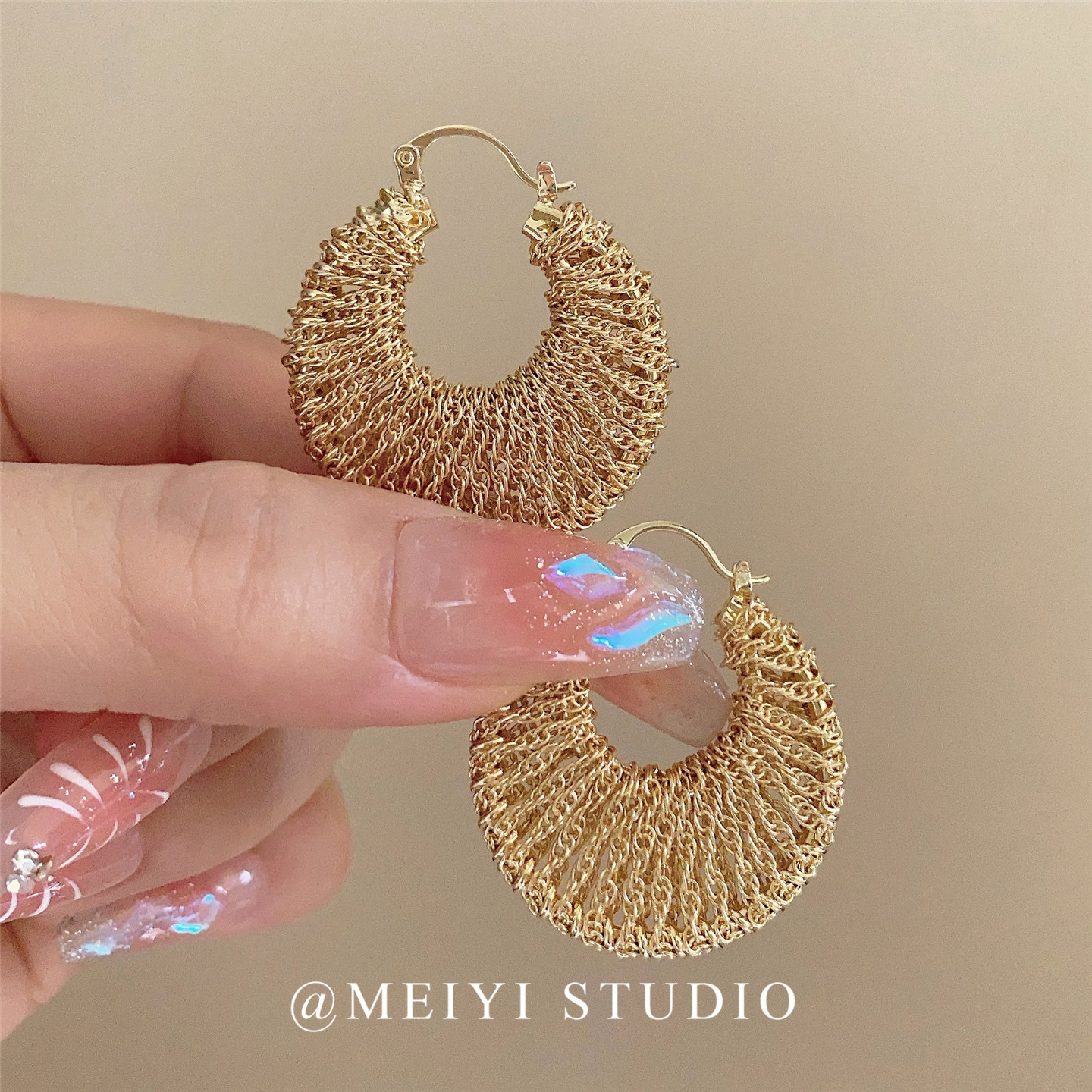 富贵千金~高级感镂空圆形金属链条缠绕耳圈 时髦法式精致气质耳环