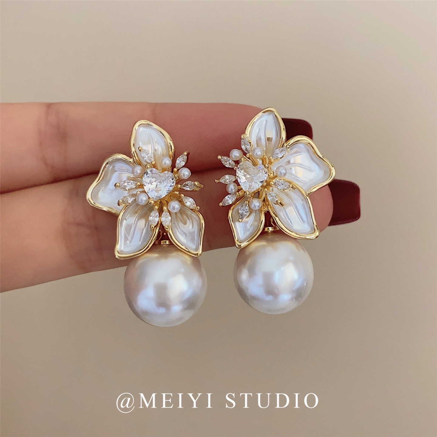 繁梦花绮~法式甜美锆石花朵珍珠耳钉 轻奢高级感小众韩系精致耳环