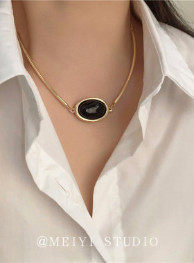 中古风个性简约椭圆黑石吊坠锁骨链 高级感简约百搭时髦轻奢项链