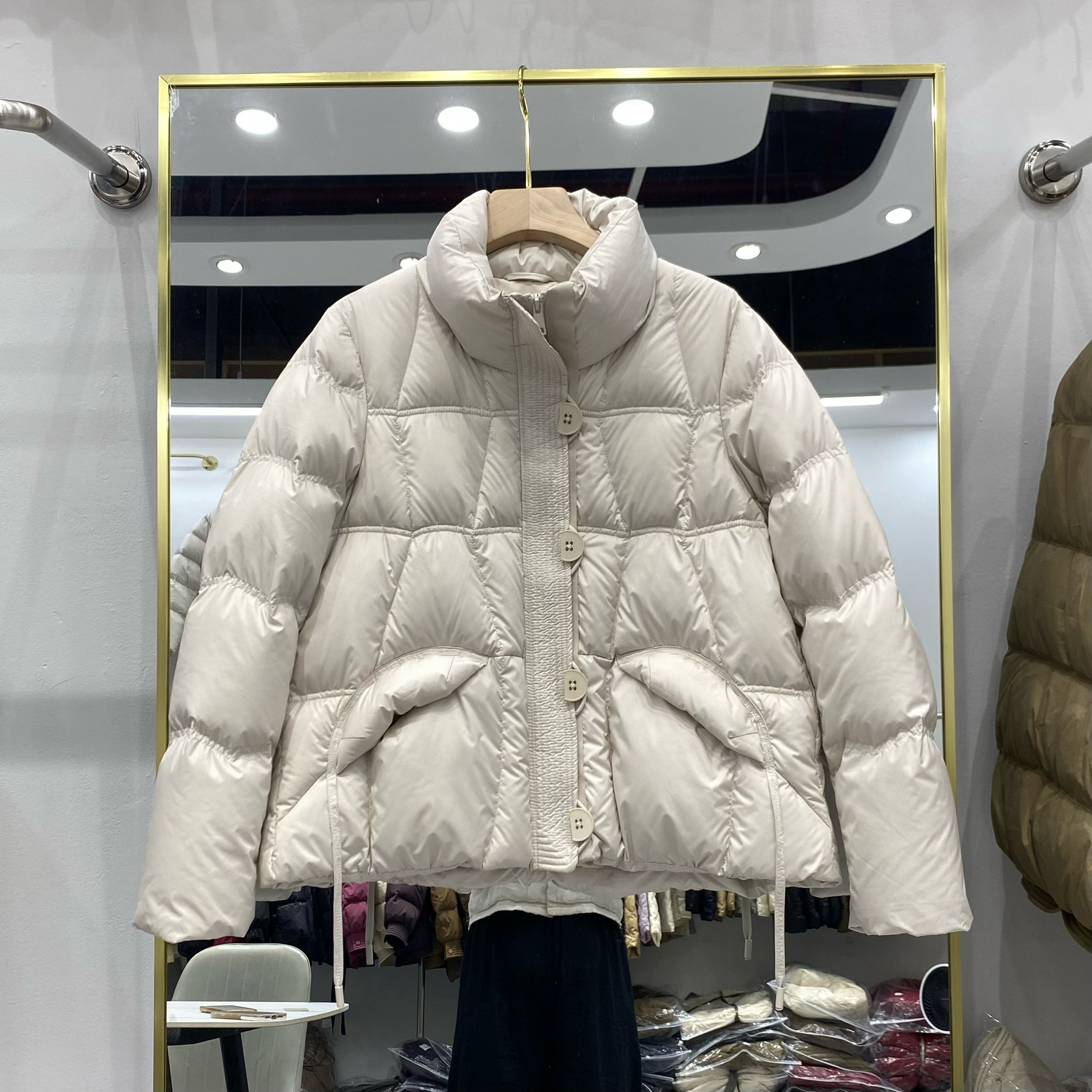 欧货高端羽绒服冬季女新款气质