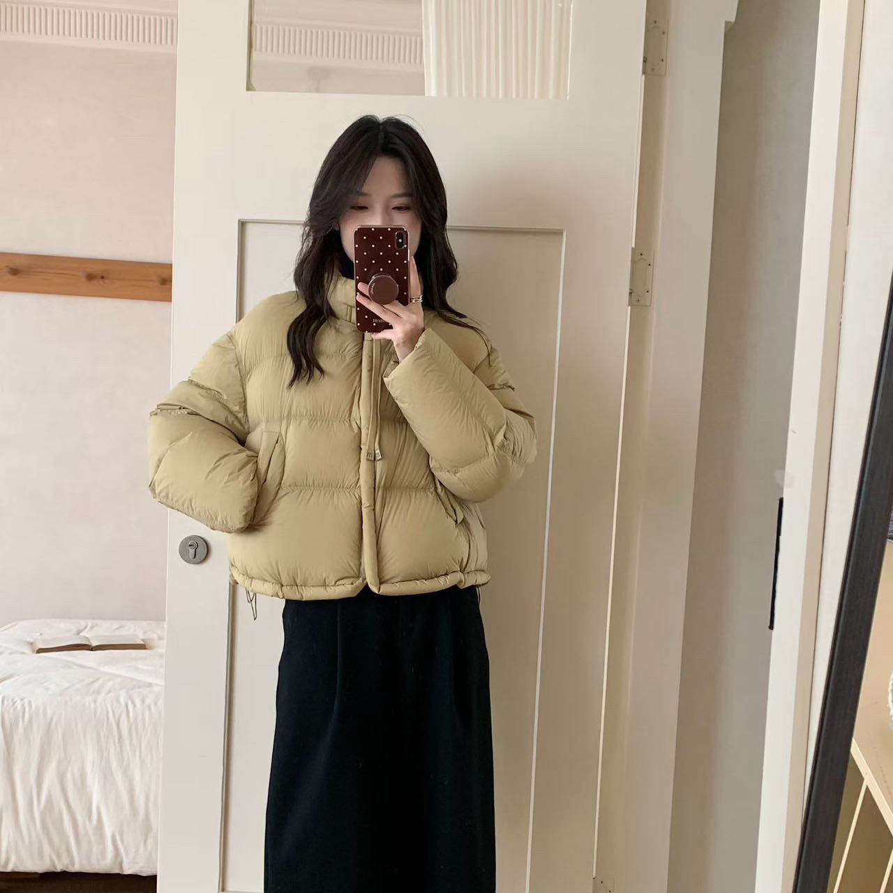 羽绒服女短款立领白鸭绒2026新款小个子无帽针织泡芙面包服外套潮