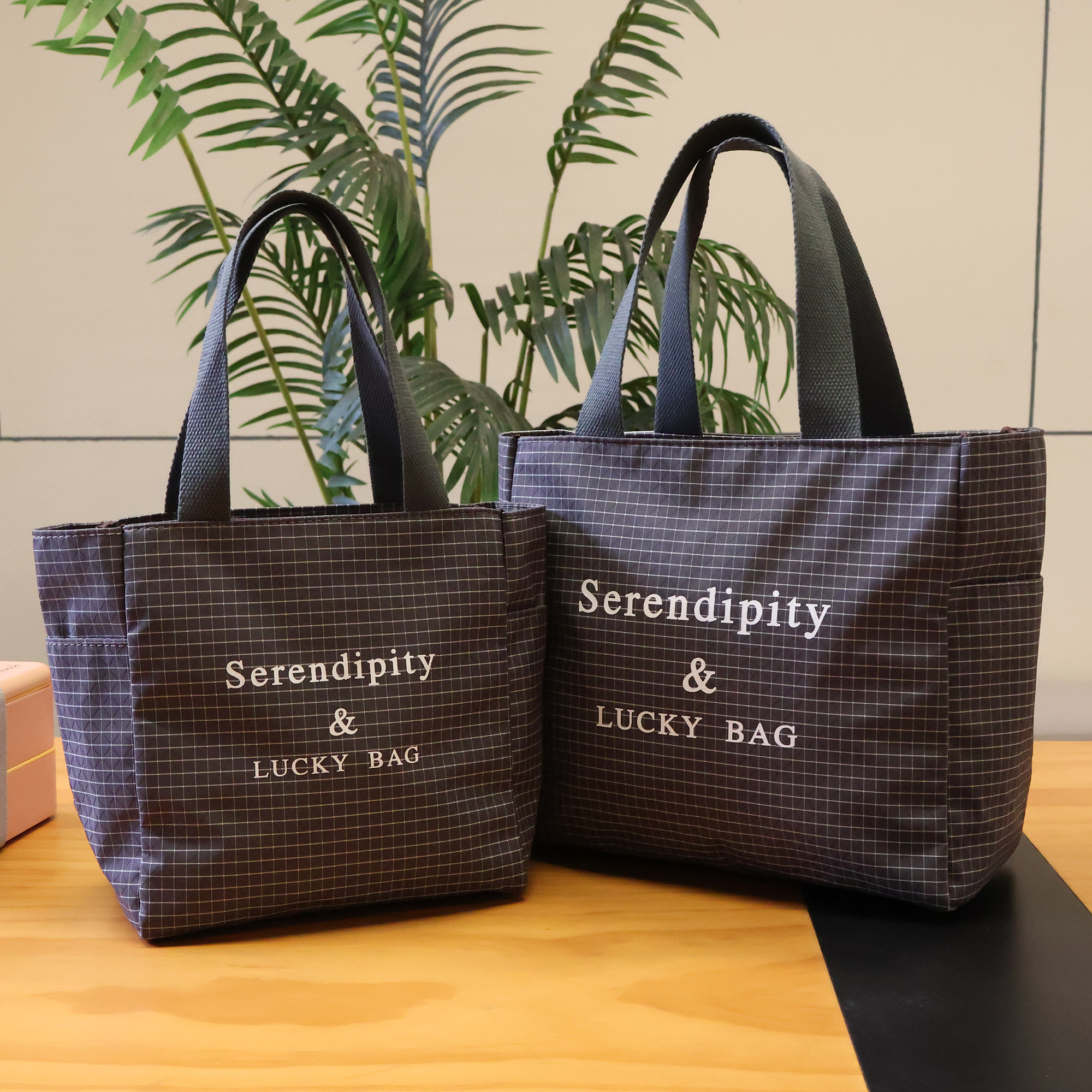 日韩简约时尚字母手提袋便当包饭盒袋上班通勤收纳外出手拎妈咪包,收纳整理,饭盒袋,淘宝优惠券,粉丝福利购,淘宝优惠卷