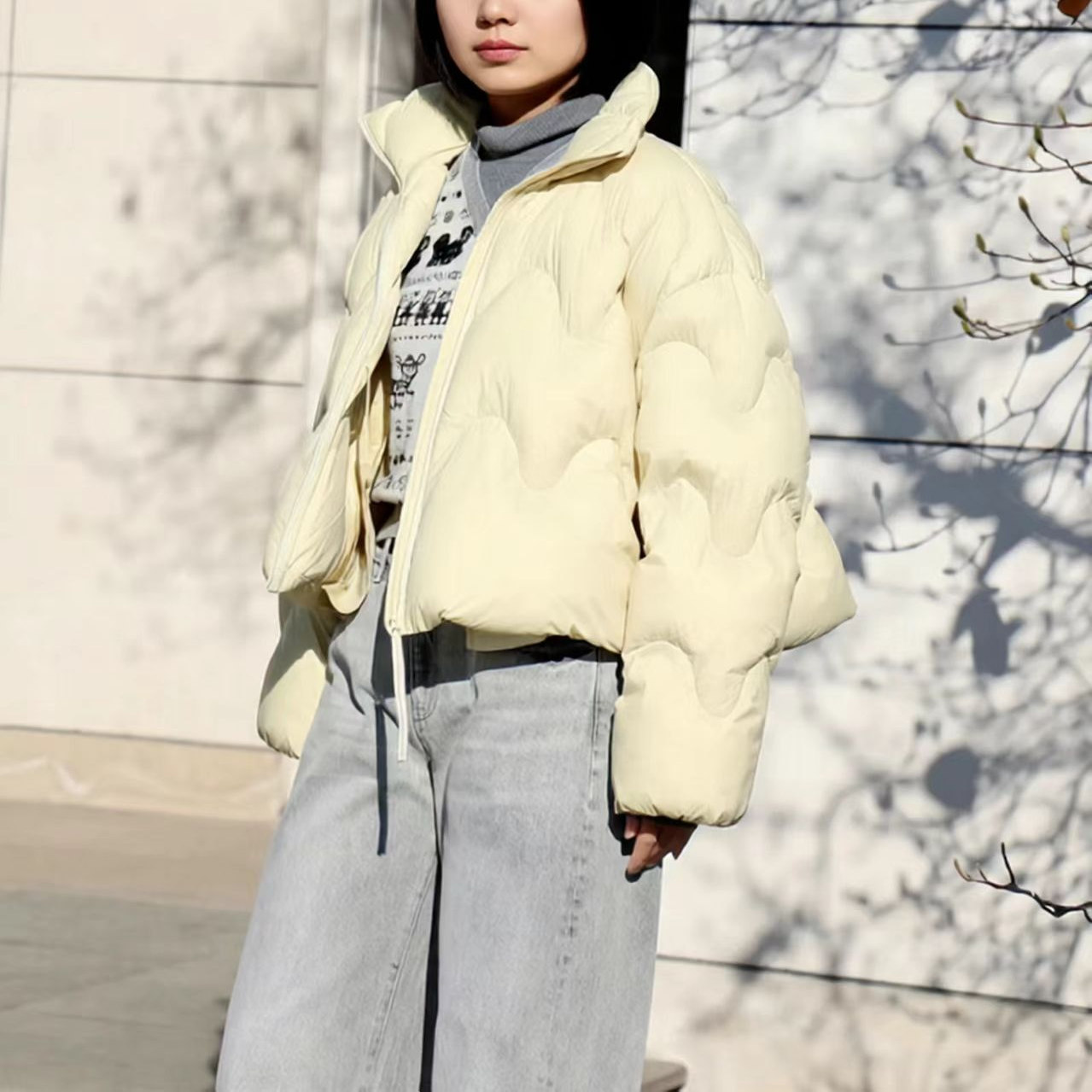 商场同款冬季新款波浪泡芙云朵感立领羽绒服女短款小个子显白外套