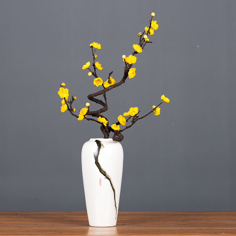 中式禅意梅花绢花造型弯曲长枝仿真复古腊梅茶几玄关装饰假花摆设