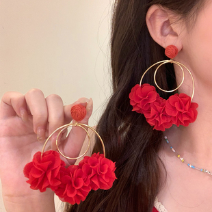 红色花朵耳环女适合夏天海边度假高级感耳饰独特夸张漂亮耳钉耳坠
