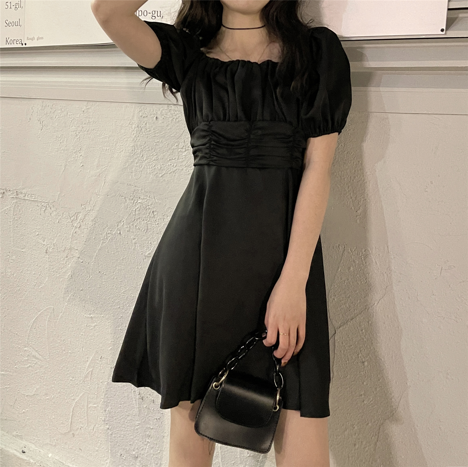 Real price real shoot Platycodon grandiflorum black design sense niche dress summer women's Fashion Square Collar bubble sleeve