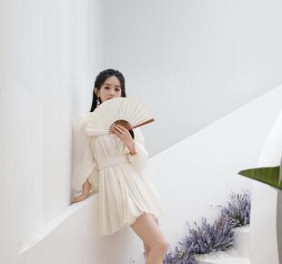 香港代购明星赵丽颖同款白色纱裙泡泡袖V领连衣裙长袖高腰短裙女