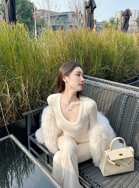 【Dear zhazha】澳洲阳光~纯欲修身米白色大U领圆领薄针织打底衫