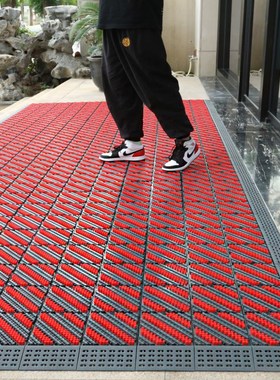 家用入户门地垫门口进门塑料防滑垫门外拼接地毯室外防水镂空脚垫