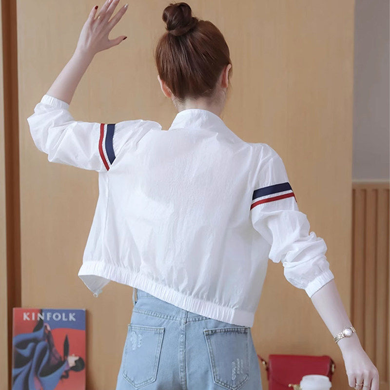 中年妈妈立领防晒衣女夏季轻薄2026年新款短款宽松大码户外防晒服