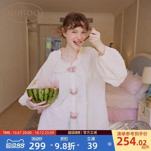 花朵女士睡衣