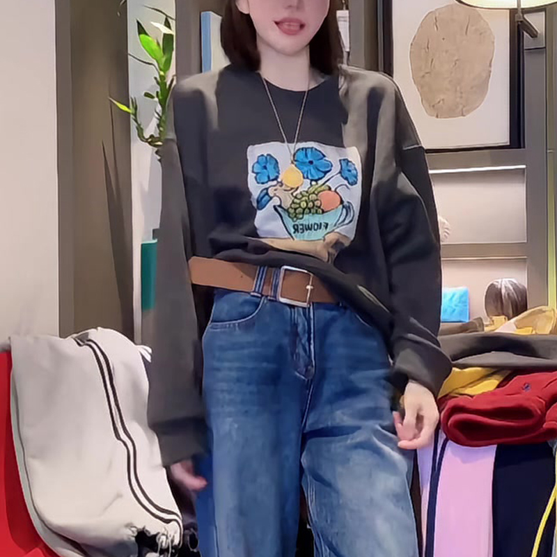 2025新款韩版宽松显瘦圆领卫衣女卡通印花休闲百搭长袖上衣