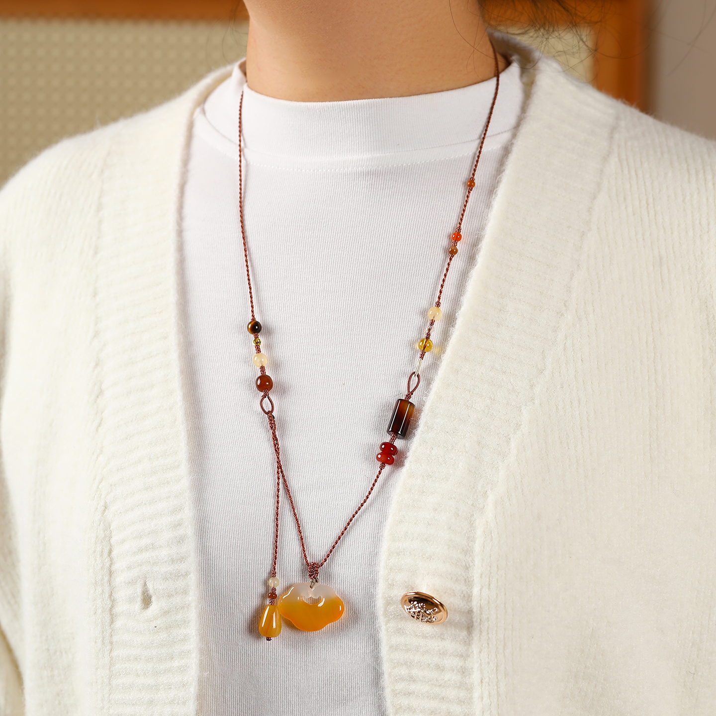 本命年天然玉髓可调节80cm红绳链