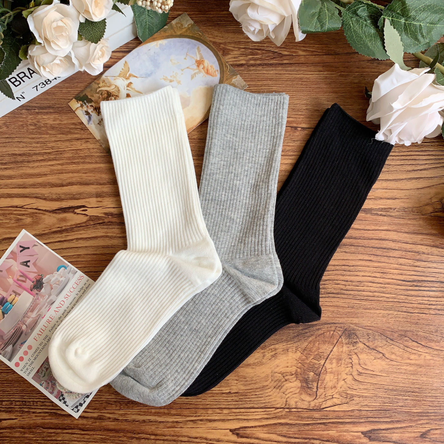 【88包邮】超百搭强推！竖纹中筒袜三色入竖纹可堆堆长筒袜jk纯色