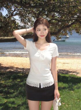 【宋正恩】蕾丝绑带拼接辣妹上衣