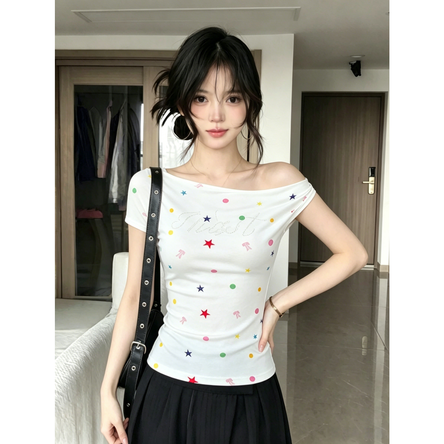 甜妹学院风彩色星星波点斜肩T恤夏季辣妹风百搭显瘦高腰露脐上衣