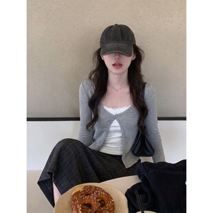 韩系氛围感假两件长袖T恤女秋季修身显瘦百搭小个子气质小众上衣