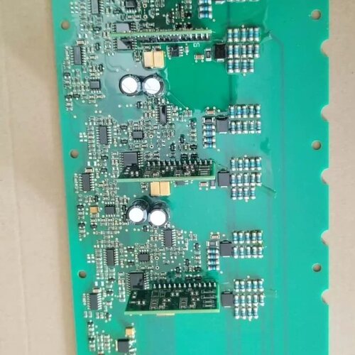 售前询价AB罗克韦尔变频器PC00826A PC00825A私聊