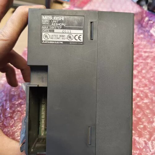 售前询价几乎A2SHCPU PLC模块 实物拍摄 没有使用过