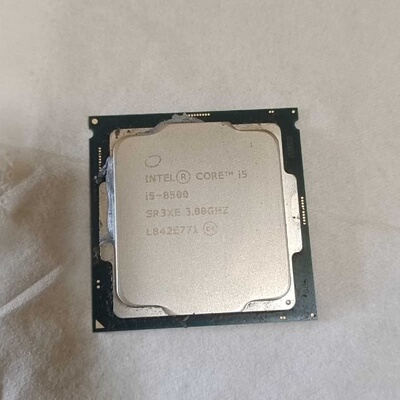 售前询价议价i5 8500 cpu一个，成色好，刚拆下来的，实物拍摄，