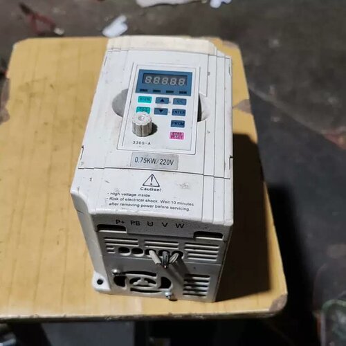 售前询价圣旺拆机0.75kw变频器！SW330SS0007M1