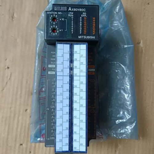 售前询价AX80Y80C输入输出模块 DC12/24V 拆机