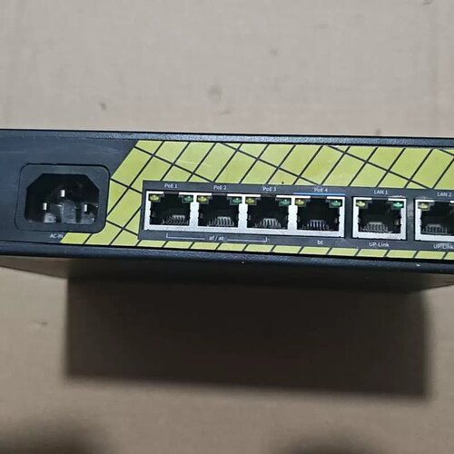售前询价楨田GENATA工业级6口百兆POE交换机 型号GNT-P9