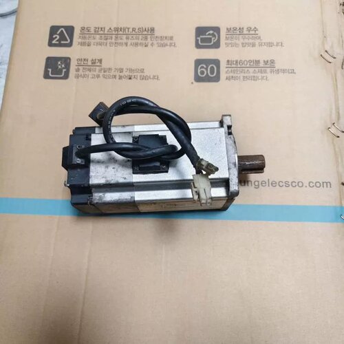 售前询价伺服马达750w带煞车 型号MS6H-80CS30BZ1