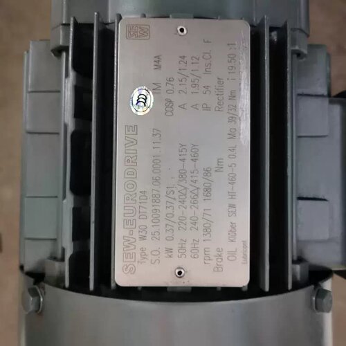 售前询价SEW电机减速机W38 DT71D4