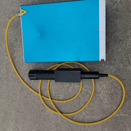 售前询价PFL-QI-20H/l 激光产生器 外壳有凹痕 成色不错 工业器材