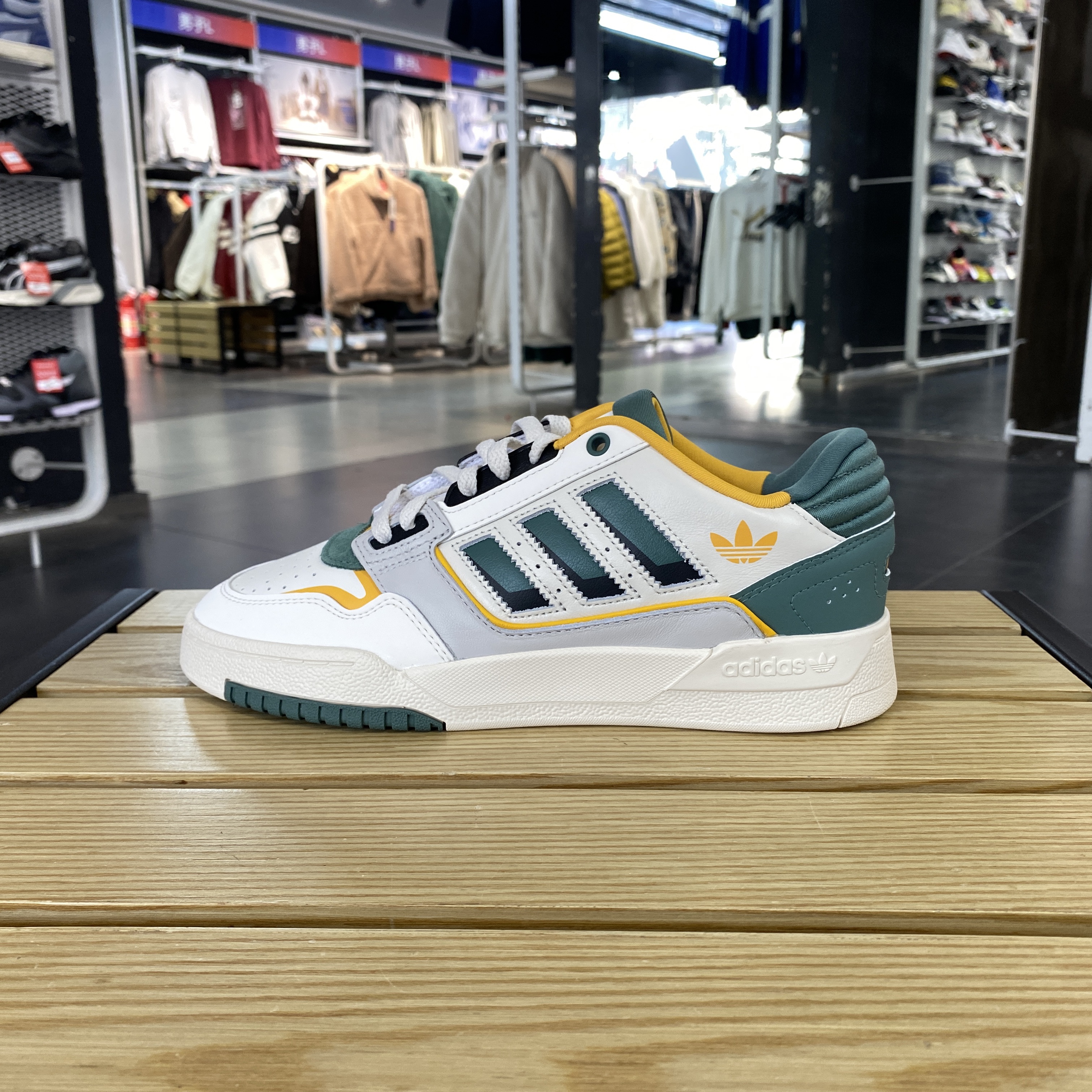 阿迪三叶草低帮24年春季中性IG1907IG1907