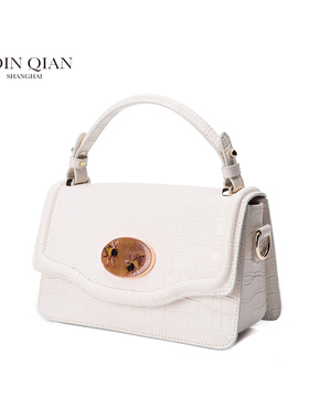 COINQIAN 摩登复古-白色鳄鱼纹牛皮翻盖小长包 手提斜跨单肩 小众