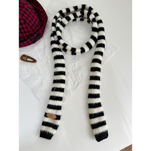 时髦设计感黑白条纹装饰细围巾女秋冬日系辣妹Y2K千禧风针织围脖