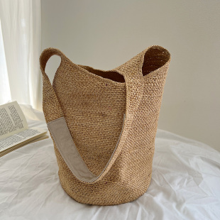 日本原单拉菲草水桶包大容量单肩包女夏季 海边度假沙滩包草编包包