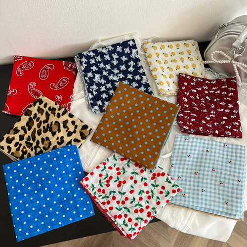 自留款韩版碎花波点小方巾女夏季