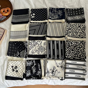 2026新款 叠穿屁帘腰巾头巾女 高级感丝巾顺滑质感三角巾韩系牛仔裤