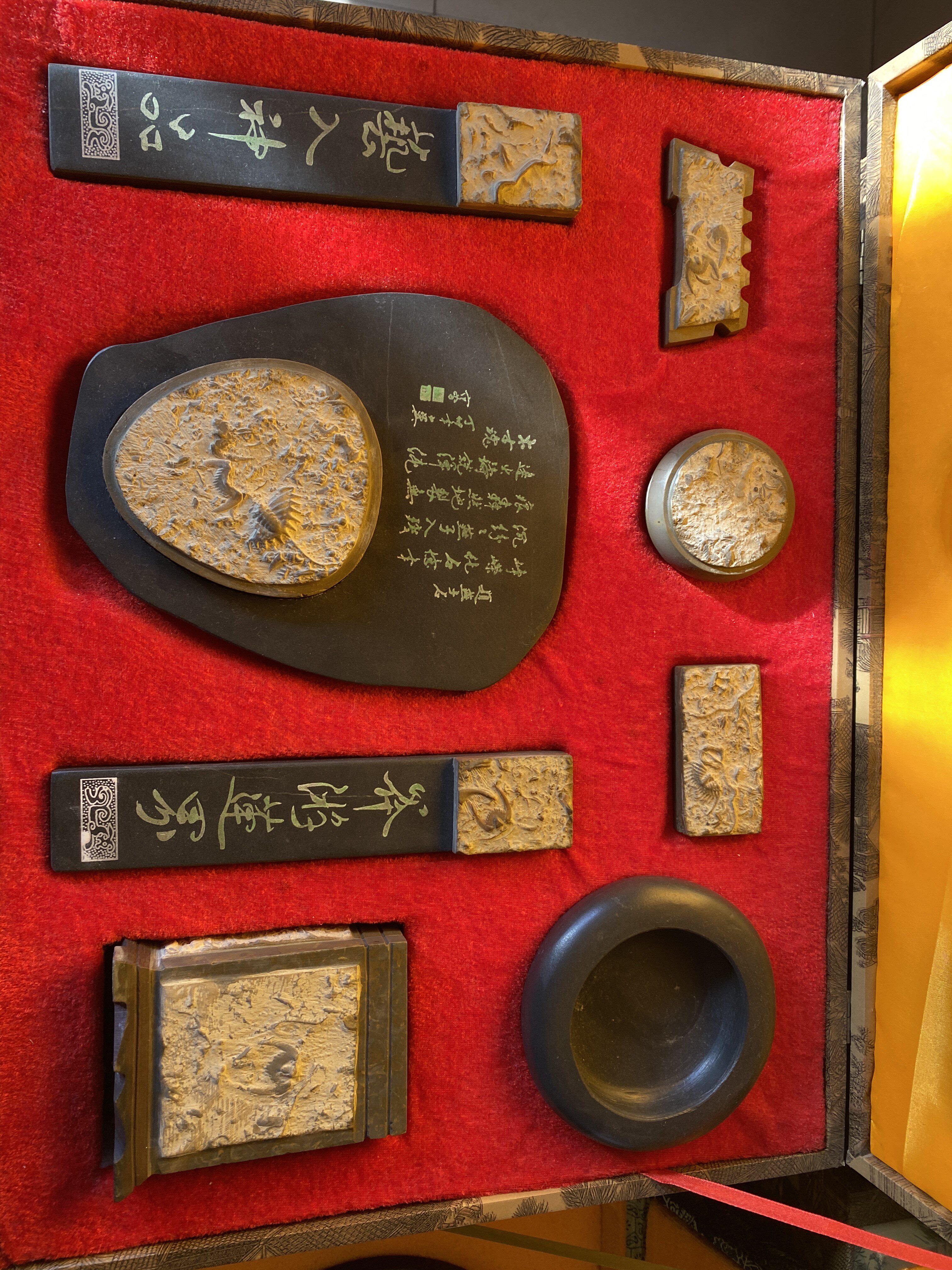 精品燕子石化石砚台笔筒镇尺包邮摆件文房四宝学生收藏工艺品礼品