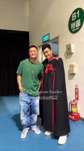 MADNESS 6TH ANNIVERSARY DENIM 六周年日产双刀割破坏水洗牛仔裤