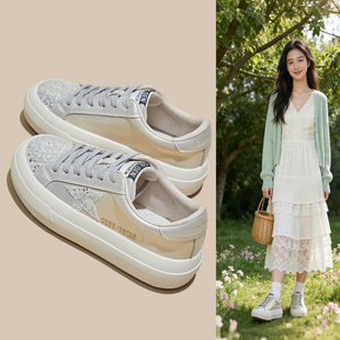 新款 2026春季 原创设计风鞋 子水钻星星板鞋 真皮小白鞋 女厚底鞋 女款