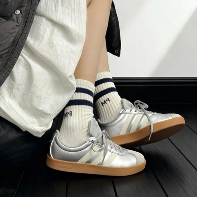 阿迪达斯VL COURT BASE女子运动休闲低帮板鞋德训鞋T头鞋JQ3048