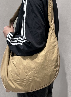 阿迪达斯三叶草男女大号三条纹云朵包运动单肩包手提包挎包JX4075