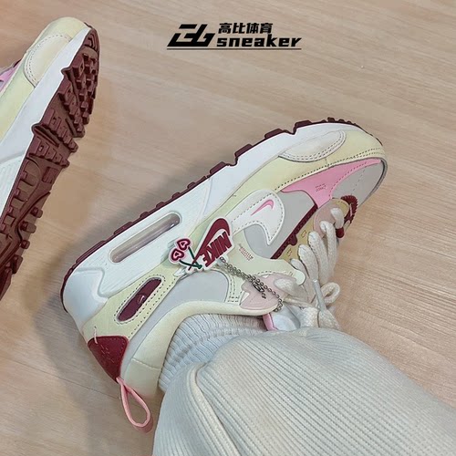 瑕疵/NIKE耐克AIR MAX女子复古老爹鞋气垫减震休闲鞋FD4615-111