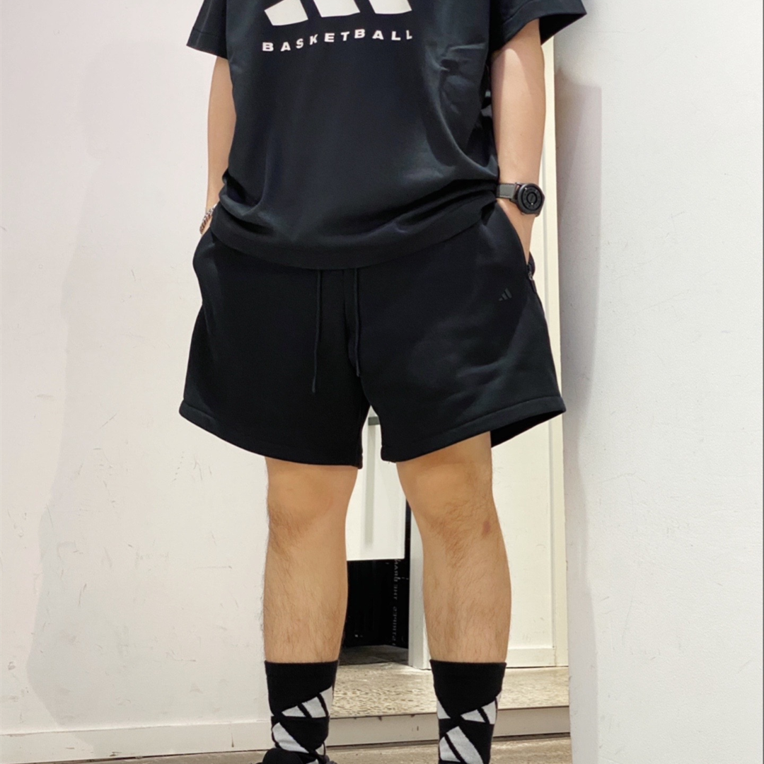 断码M码/阿迪达斯三叶草男子针织篮球短裤加绒宽松五分裤 IJ5550