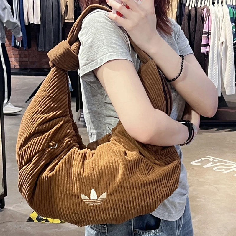Adidas阿迪达斯三叶草女复古灯芯绒云朵包手提单肩包斜挎包KT0860图片
